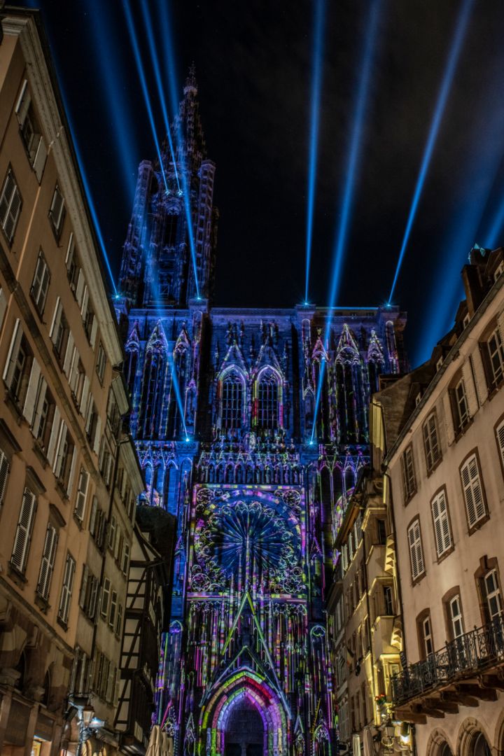 Where to spend christmas in europe: 12 magical destinations for 2025 10 Image